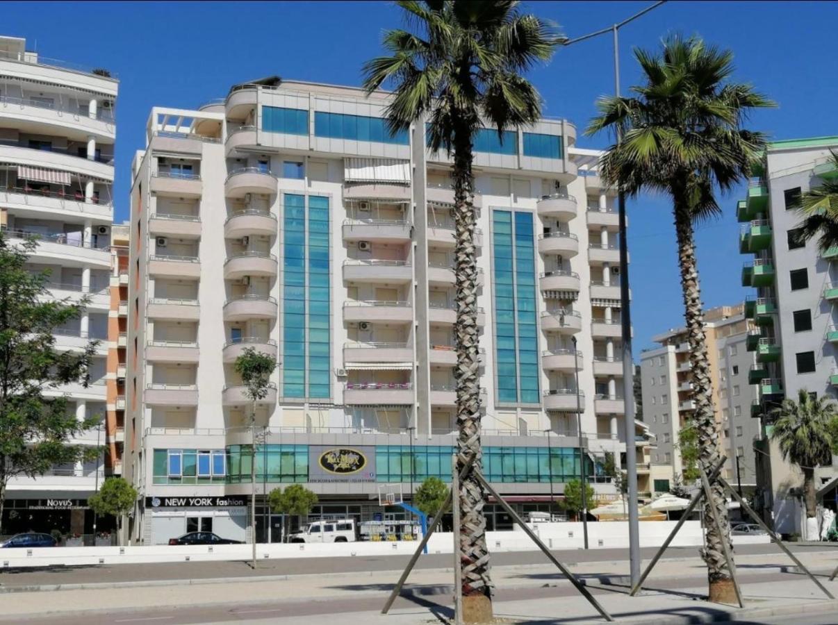 Pearl Seaview Апартаменти Вльора