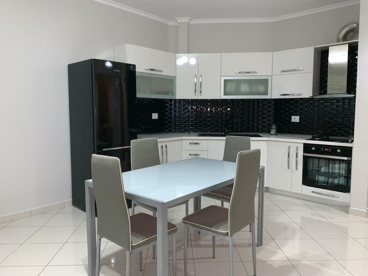Апартаменти Pearl Seaview *