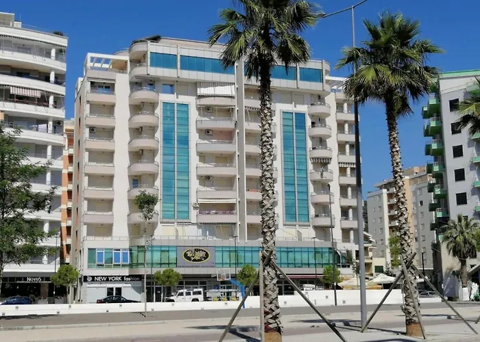 Pearl Seaview Apartment